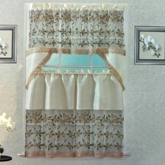 3PC Gabriella Embroidery Kitchen Curtain Set, Basement/Bathroom - Picture 3 of 3